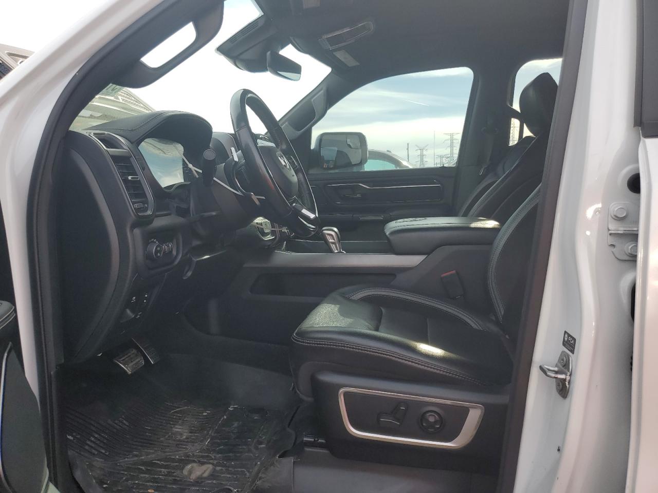 2022 Ram 1500 Laramie VIN: 1C6SRFJT4NN302760 Lot: 91598295