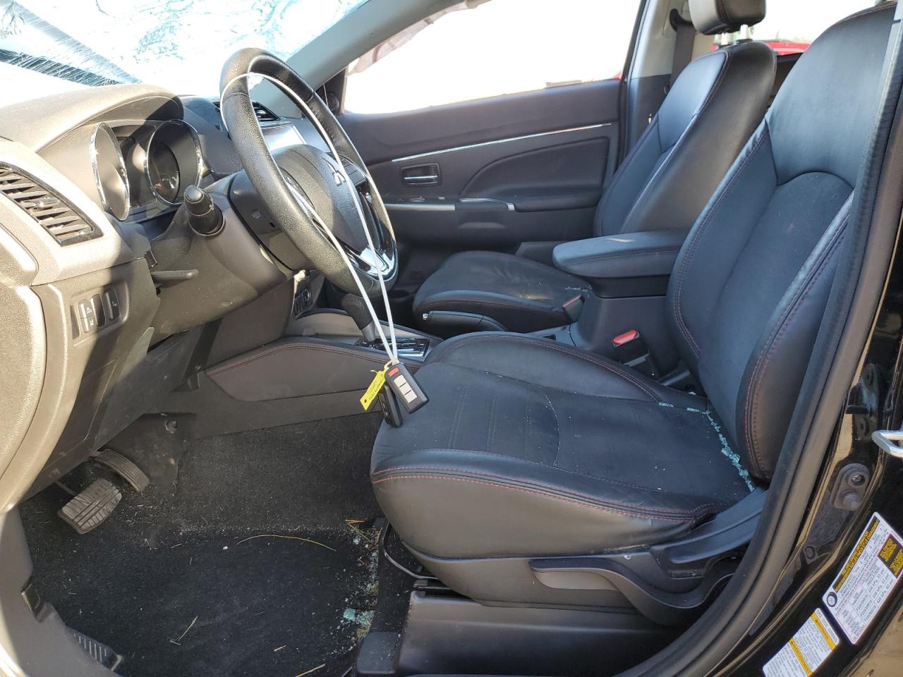 2022 Mitsubishi Outlander Sport Se VIN: JA4APVAU7NU015670 Lot: 92542575