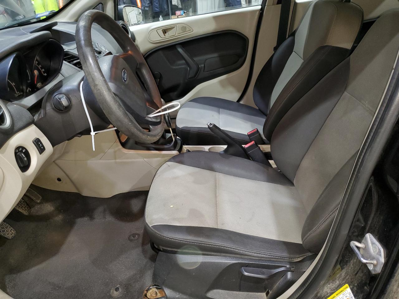 2013 Ford Fiesta S VIN: 3FADP4AJ8DM157621 Lot: 93279145