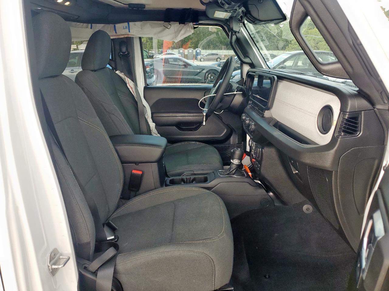 2025 Jeep Wrangler Sport VIN: 1C4PJXDN2SW558538 Lot: 93371355