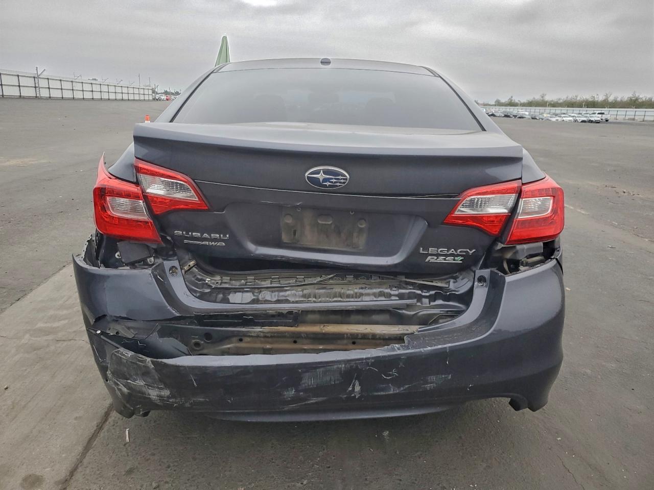 2015 Subaru Legacy 2.5I Limited VIN: 4S3BNAL66F3057634 Lot: 94532325