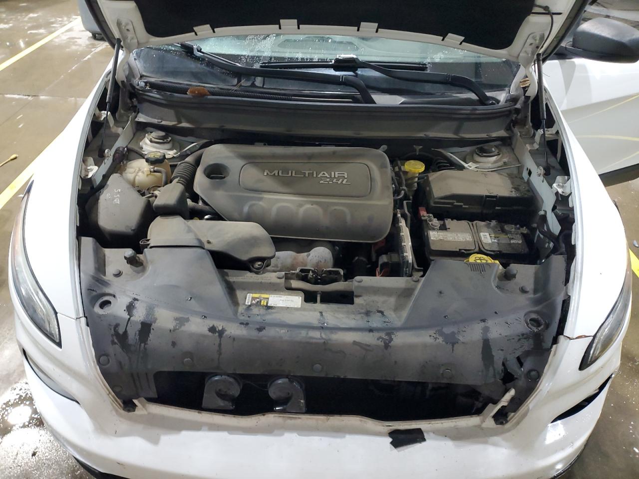 2014 Jeep Cherokee Sport VIN: 1C4PJMAB8EW233132 Lot: 92039065