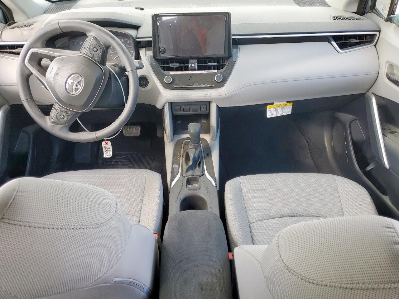 2024 Toyota Corolla Cross Le VIN: 7MUBAAAGXRV095271 Lot: 92633645