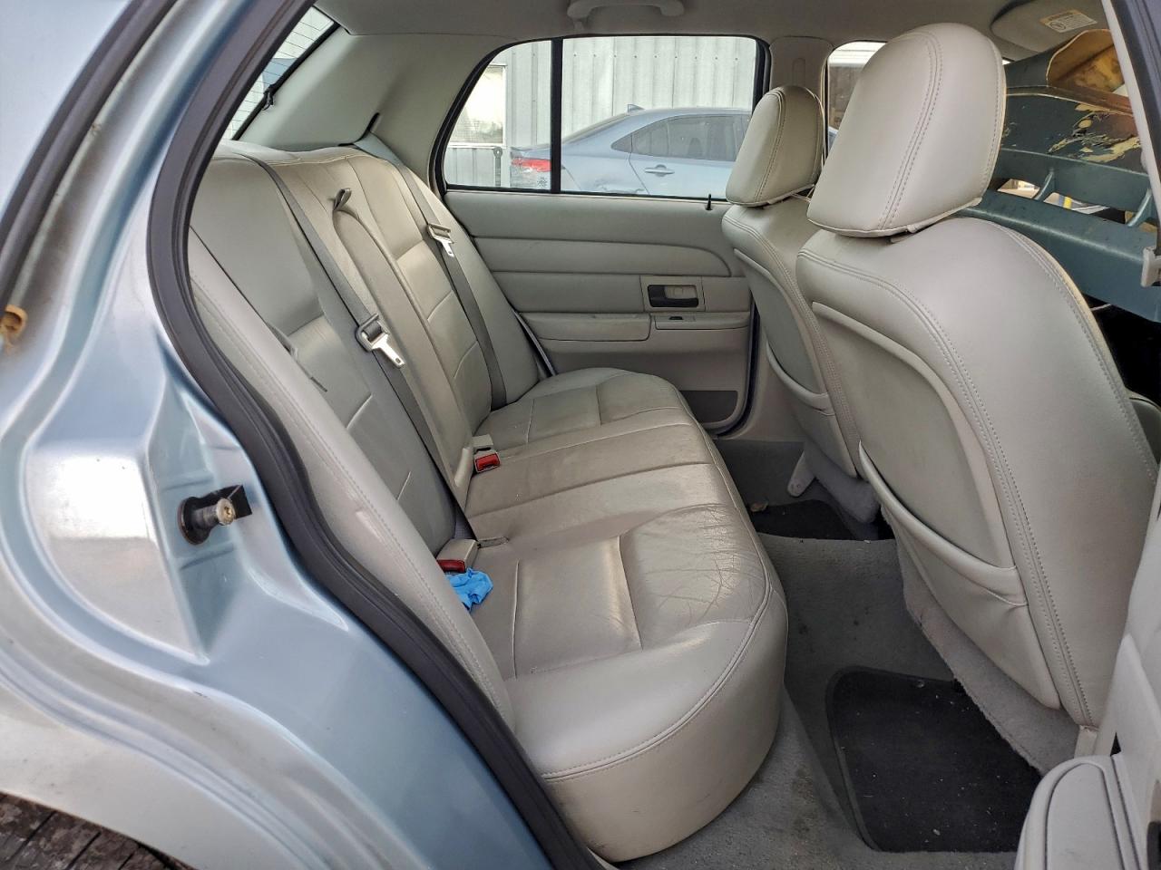 2004 Ford Crown Victoria Lx VIN: 2FAFP74W34X184506 Lot: 94120125