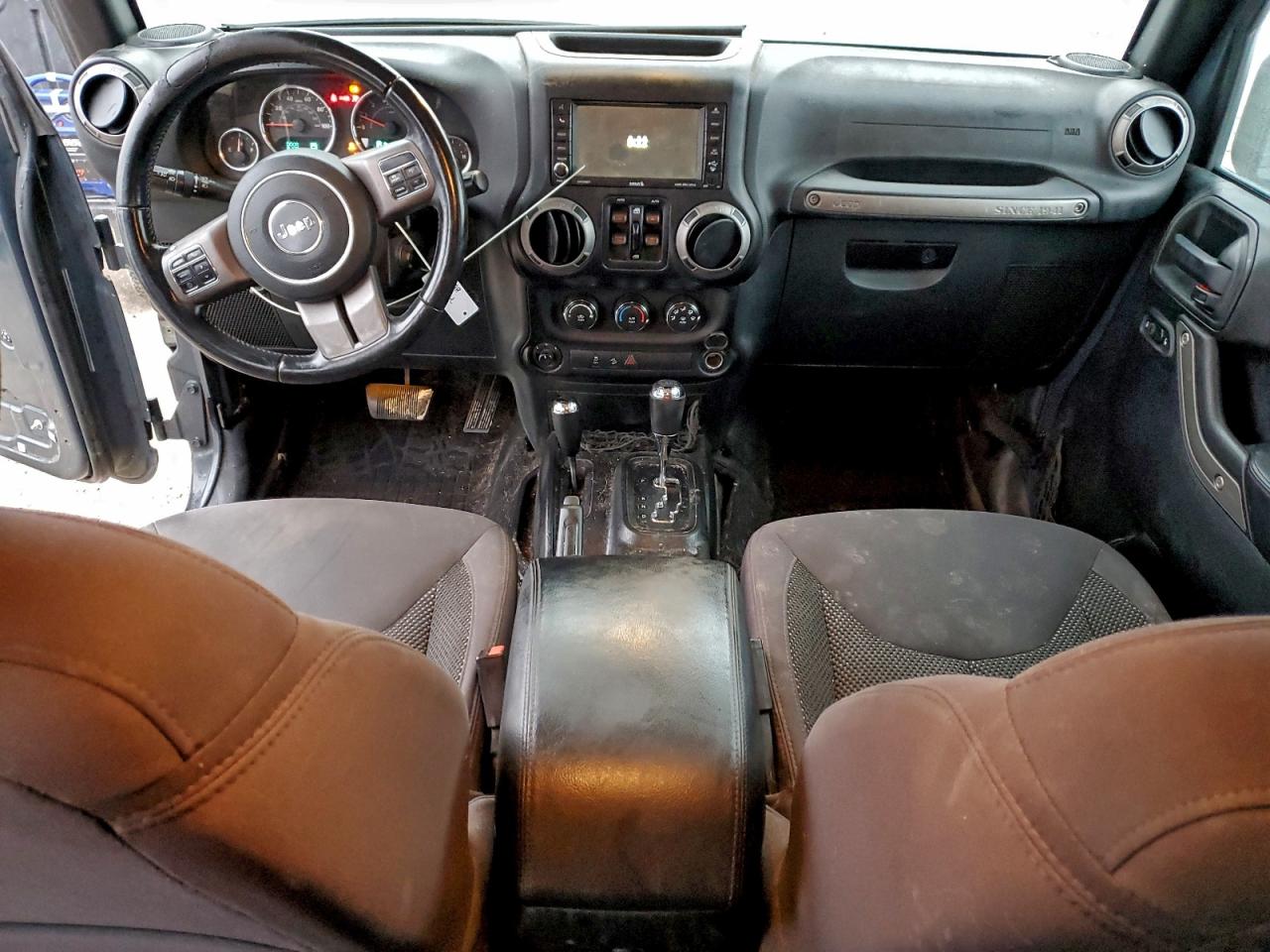 2016 Jeep Wrangler Unlimited Sport VIN: 1C4BJWDG4GL190412 Lot: 92892205