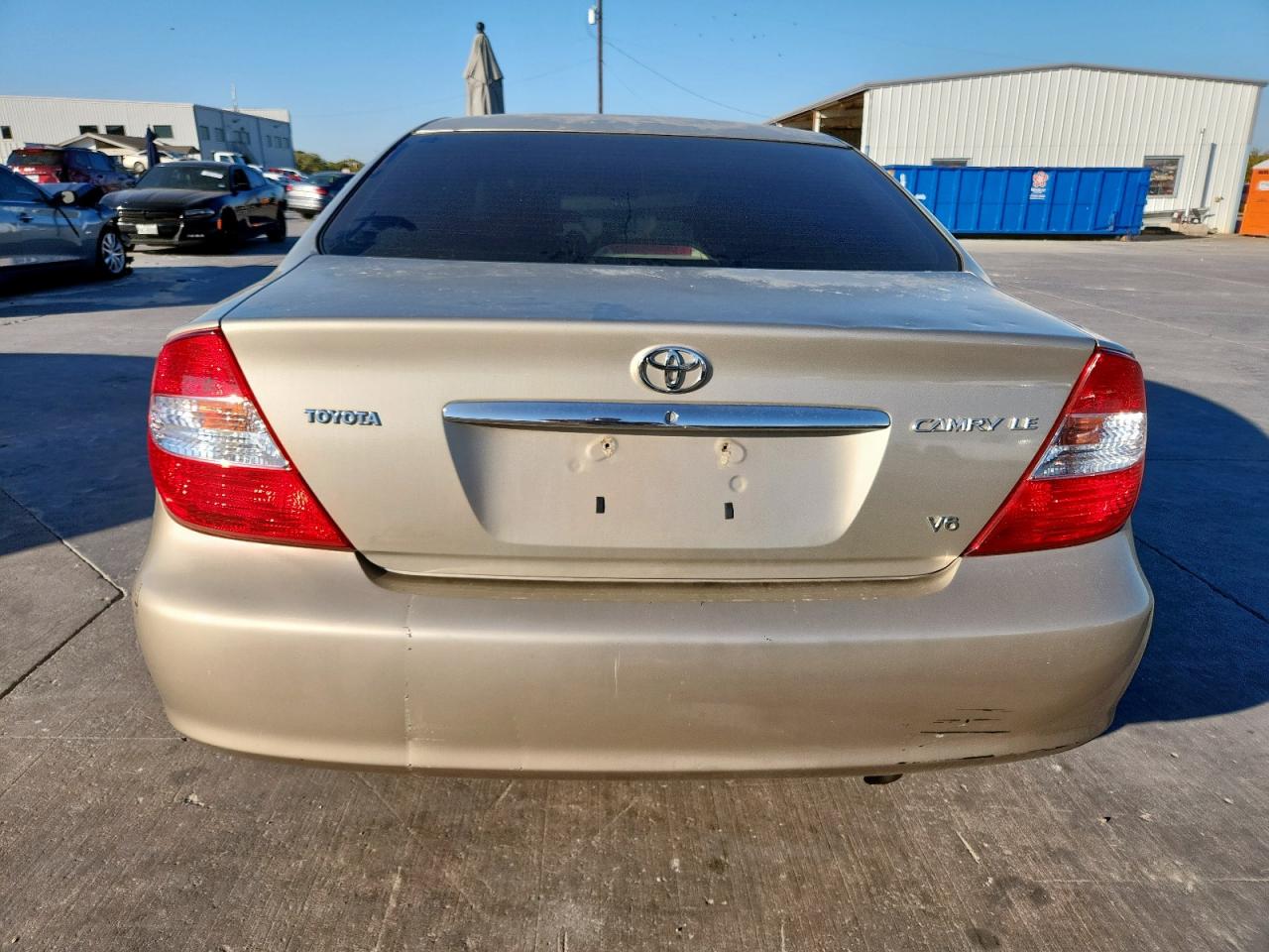 2004 Toyota Camry Le VIN: 4T1BF32K74U579277 Lot: 92947675