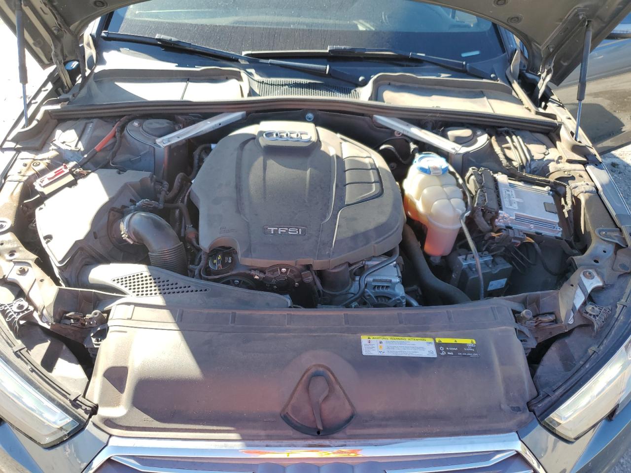 2018 Audi A4 Premium VIN: WAUKMAF4XJA223989 Lot: 90737205