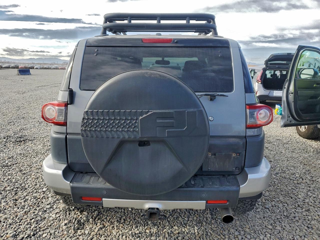 2014 Toyota Fj Cruiser VIN: JTEBU4BF5EK207089 Lot: 94307095