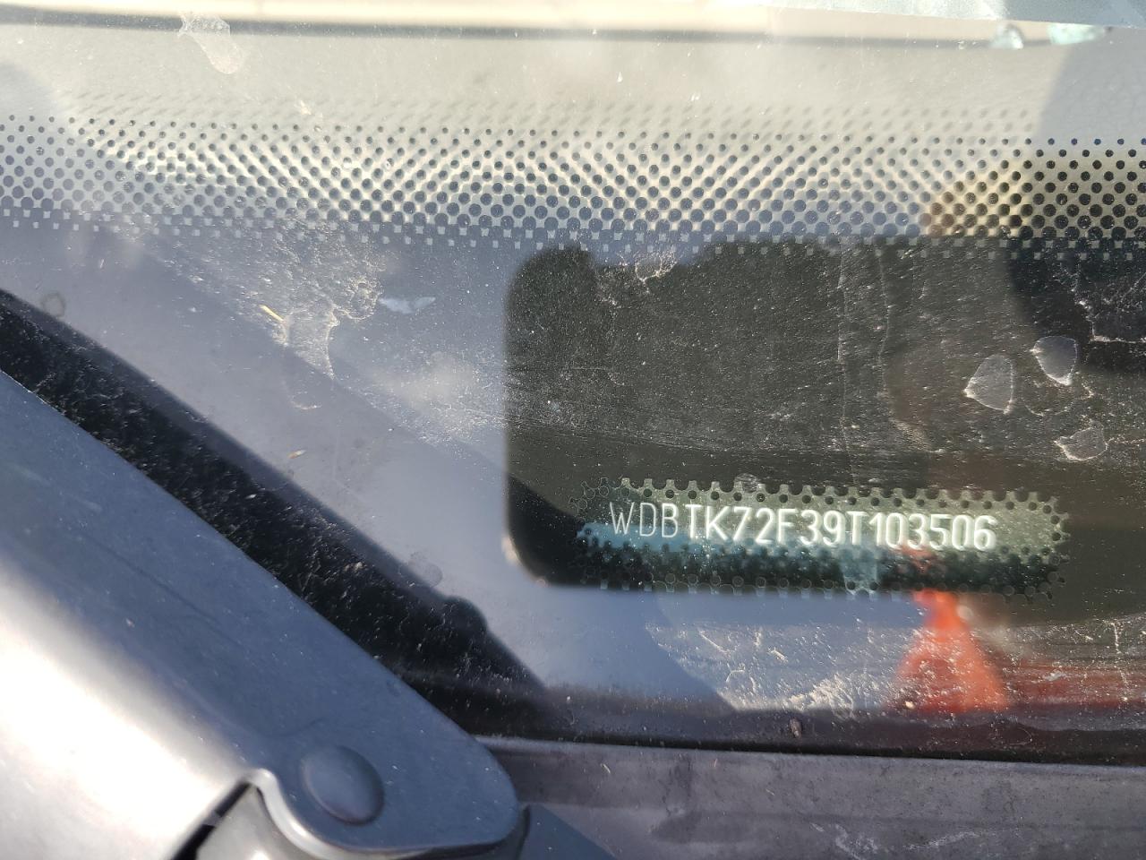 2009 Mercedes-Benz Clk 550 VIN: WDBTK72F39T103506 Lot: 92027225