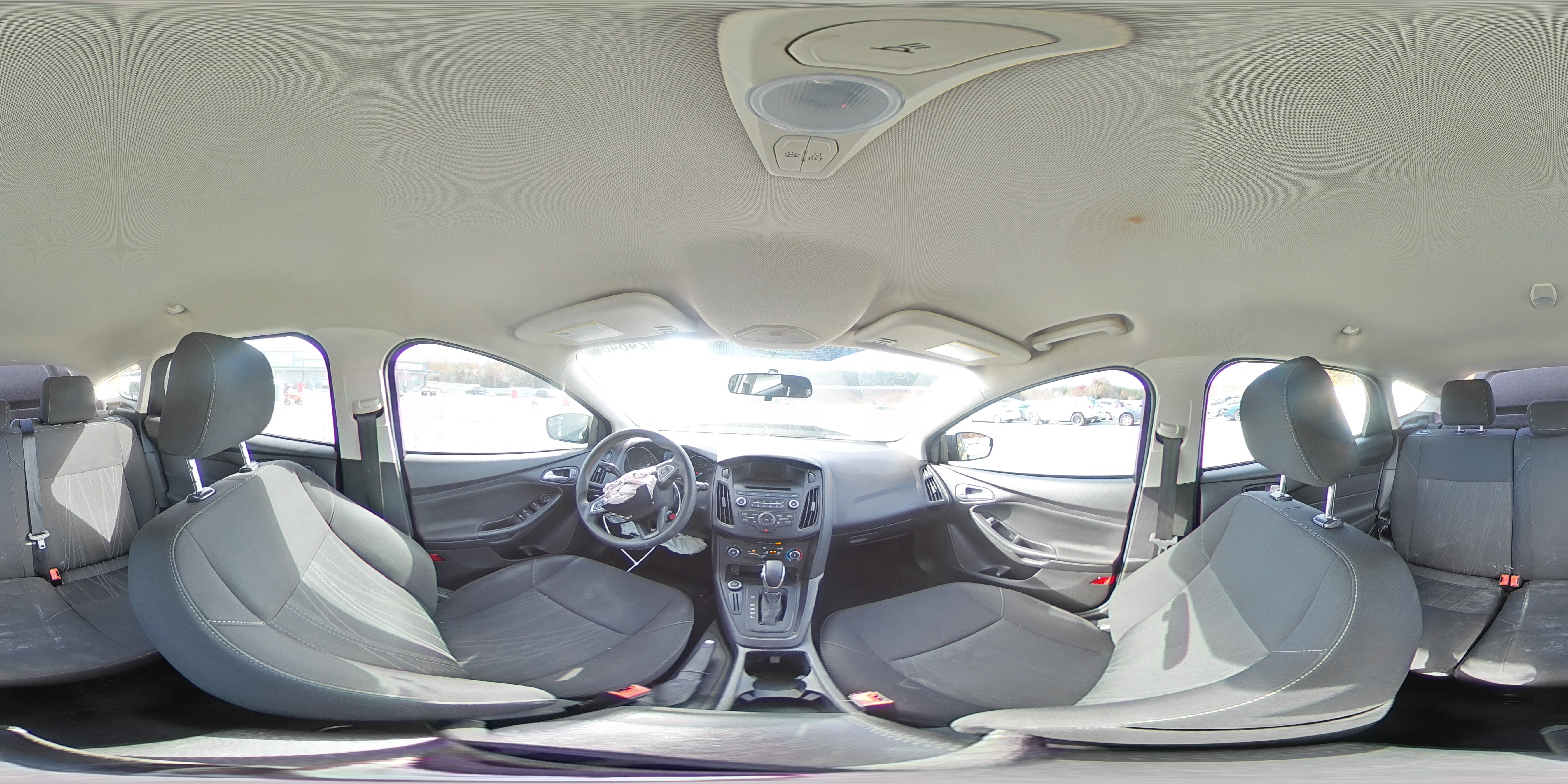 2017 Ford Focus Se VIN: 1FADP3K22HL282509 Lot: 92484885