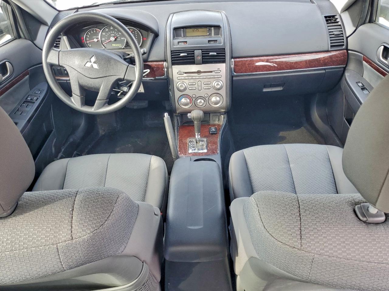 2011 Mitsubishi Galant Es VIN: 4A32B3FFXBE015852 Lot: 93675995