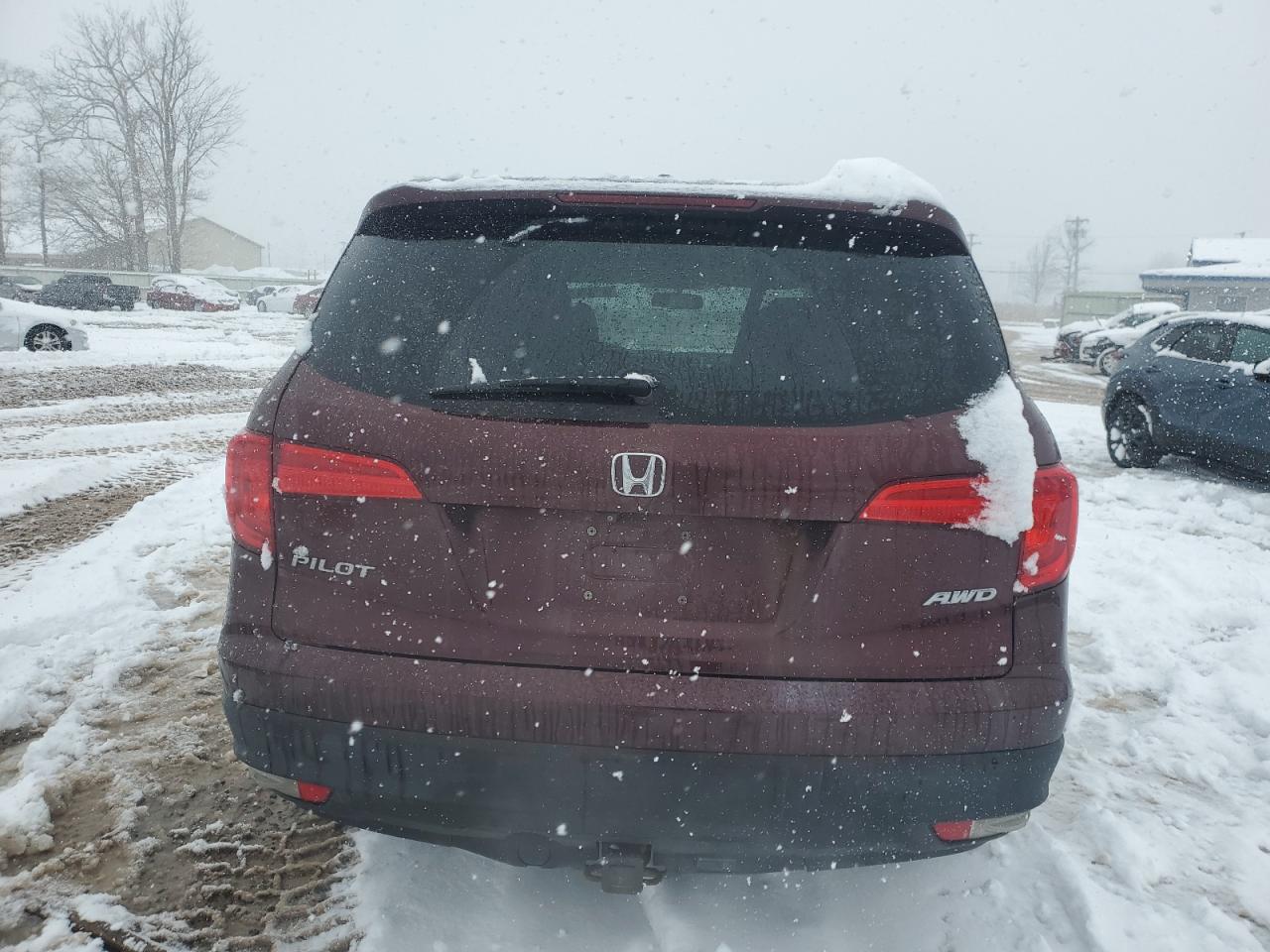 2016 Honda Pilot Exln VIN: 5FNYF6H7XGB083938 Lot: 92248475