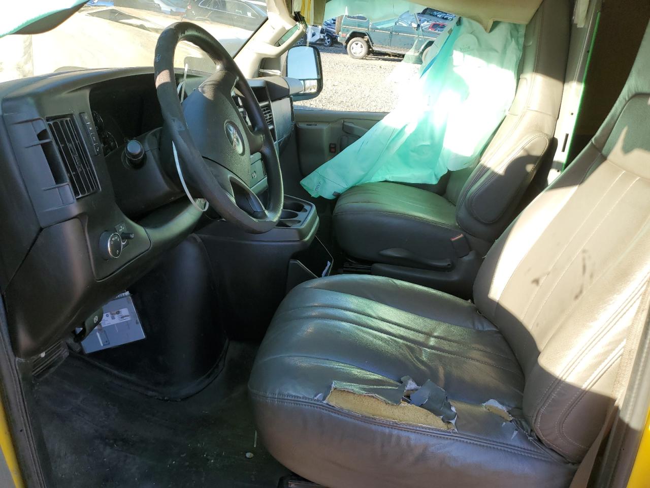 2020 GMC Savana G2500 VIN: 1GTW7AFG2L1252332 Lot: 90634225