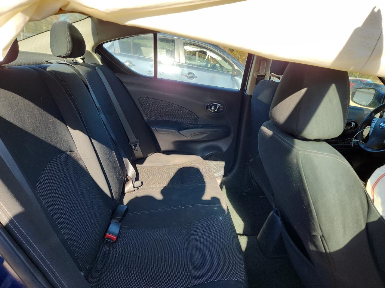 2019 Nissan Versa S VIN: 3N1CN7APXKL822915 Lot: 91407815