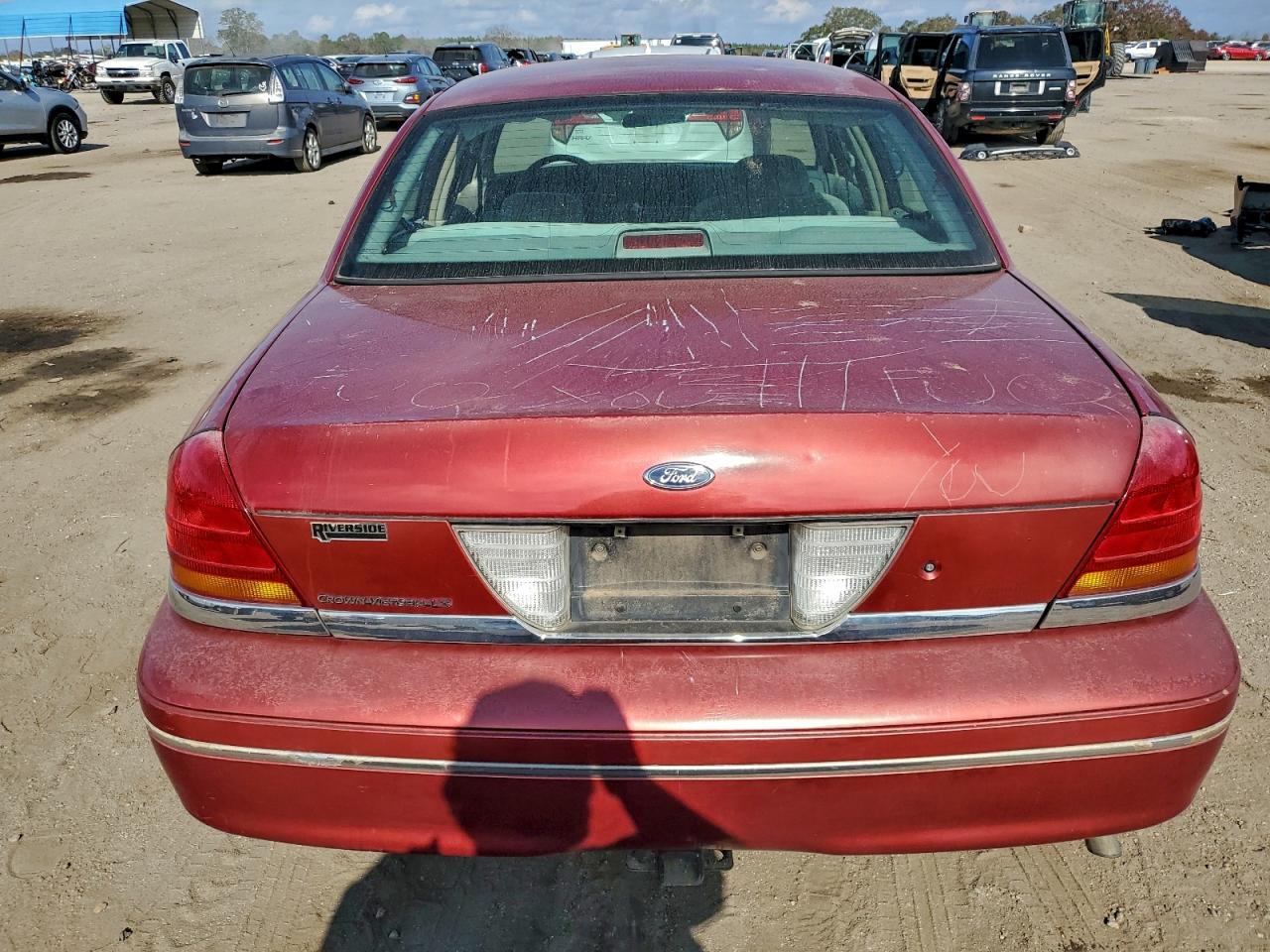1999 Ford Crown Victoria Lx VIN: 2FAFP74W1XX197663 Lot: 93975055
