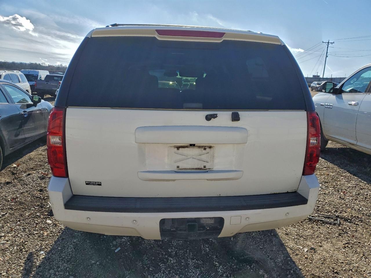 2008 Chevrolet Suburban K1500 Ls VIN: 3GNFK16338G167768 Lot: 93889895