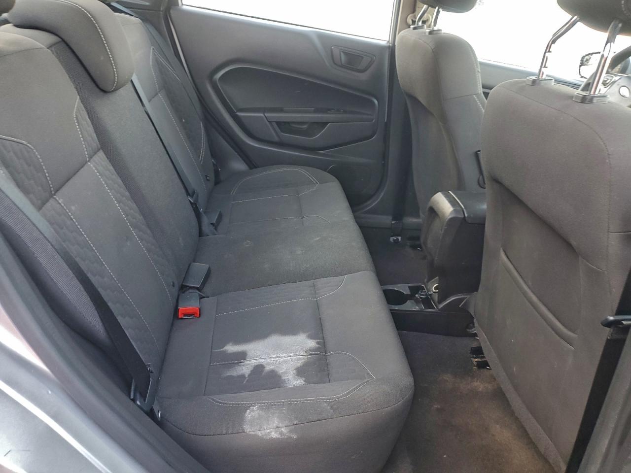 2018 Ford Fiesta Se VIN: 3FADP4BJ8JM115962 Lot: 93893505