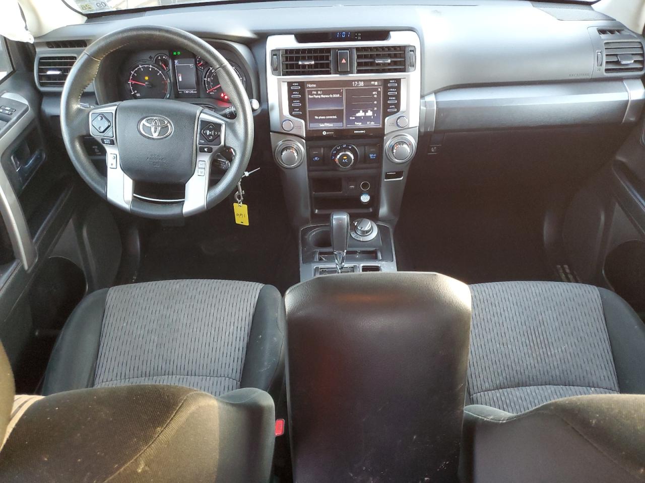 2020 Toyota 4Runner Sr5/Sr5 Premium VIN: JTEBU5JR6L5807309 Lot: 92563095