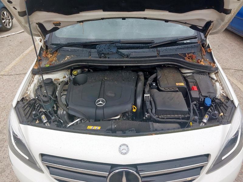 2013 MERCEDES-BENZ B CLASS B180 CDI BLUEEFFICIENCY SPORT 5DR AUTO