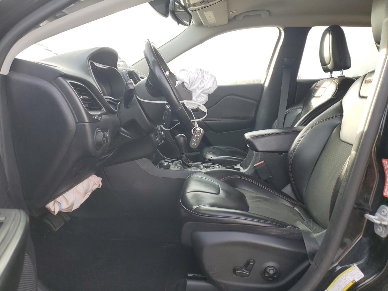 2019 Jeep Cherokee Trailhawk VIN: 1C4PJMBX0KD442186 Lot: 92014835