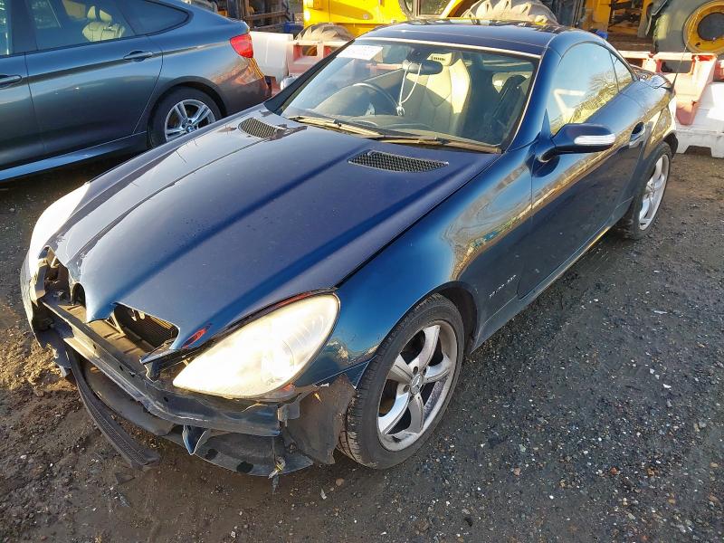 2006 MERCEDES-BENZ SLK SLK 200K 2DR for sale at Copart ROCHFORD