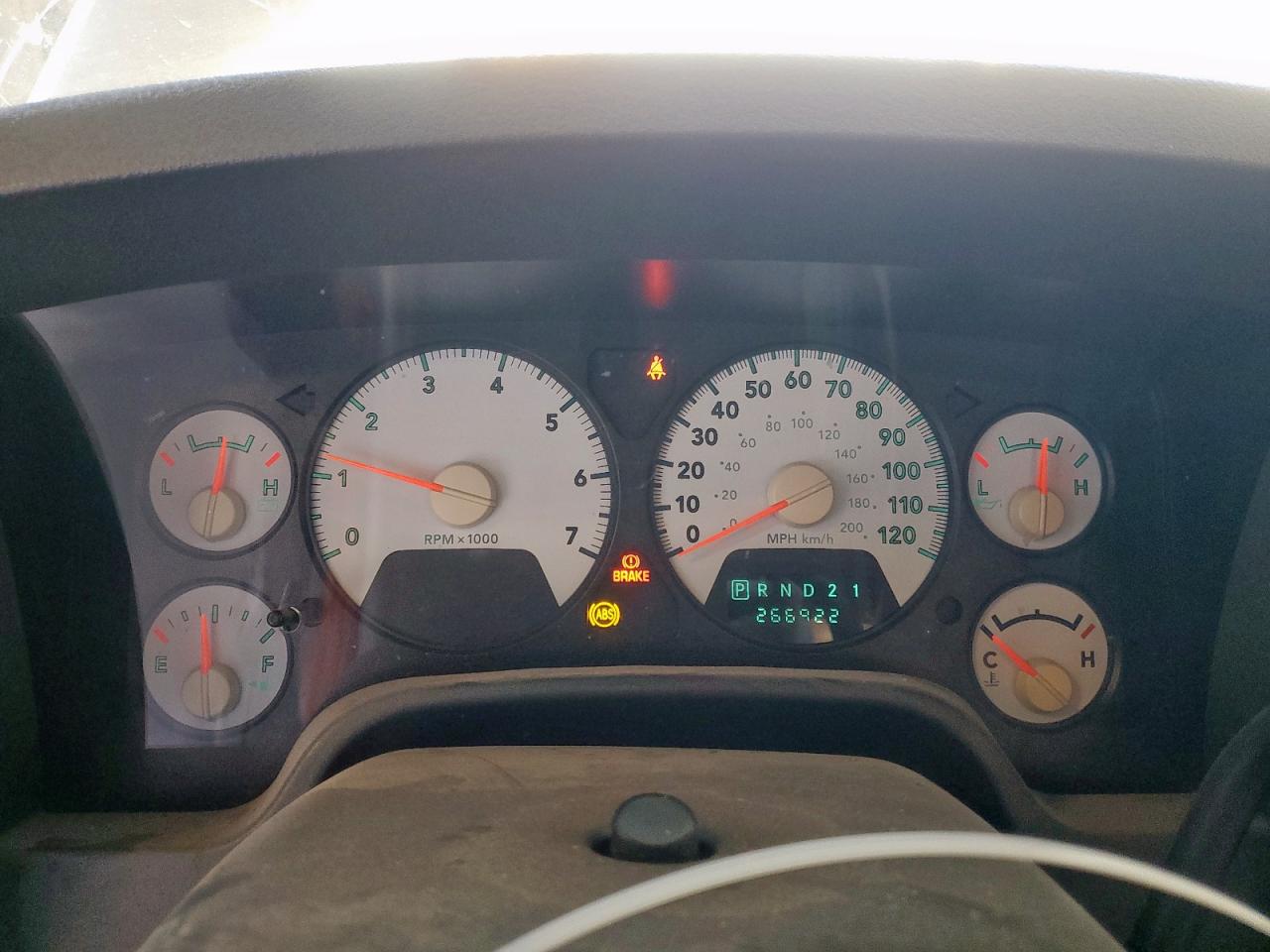 2008 Dodge Ram 1500 St VIN: 1D7HA18K48J132525 Lot: 92426005