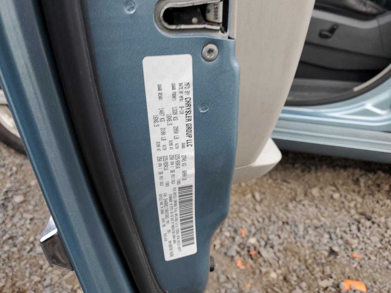 2010 Chrysler Town & Country Touring Plus VIN: 2A4RR8D17AR415803 Lot: 92687255