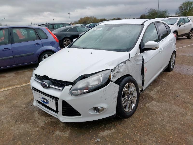 2014 FORD FOCUS 1.6 TDCI 115 TITANIUM NAVIGATOR 5DR for sale at Copart SANDWICH