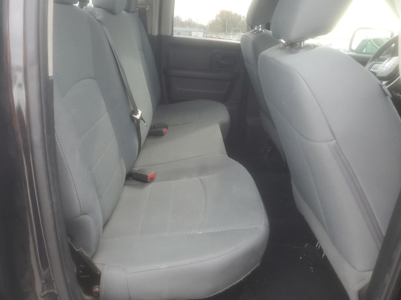 2017 Ram 1500 St VIN: 1C6RR7FGXHS743220 Lot: 92299655