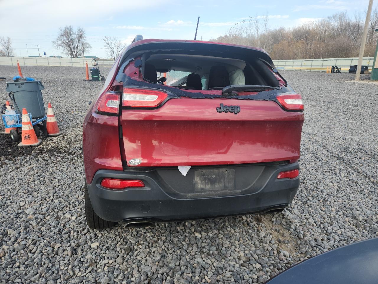 2016 Jeep Cherokee Sport VIN: 1C4PJLAS0GW376394 Lot: 93258605