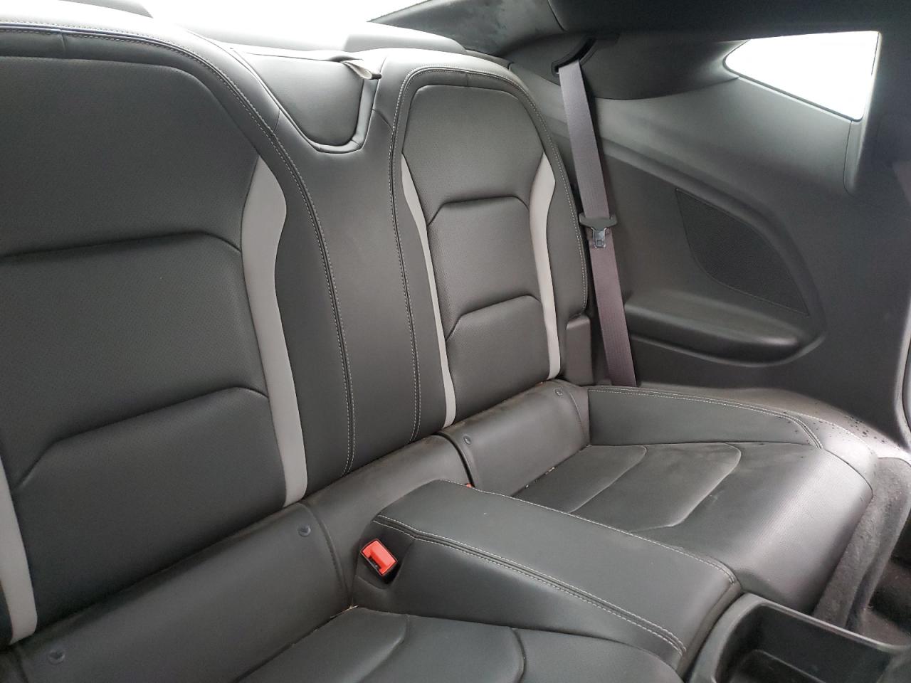 2017 Chevrolet Camaro Lt VIN: 1G1FC1RS5H0197795 Lot: 92405795