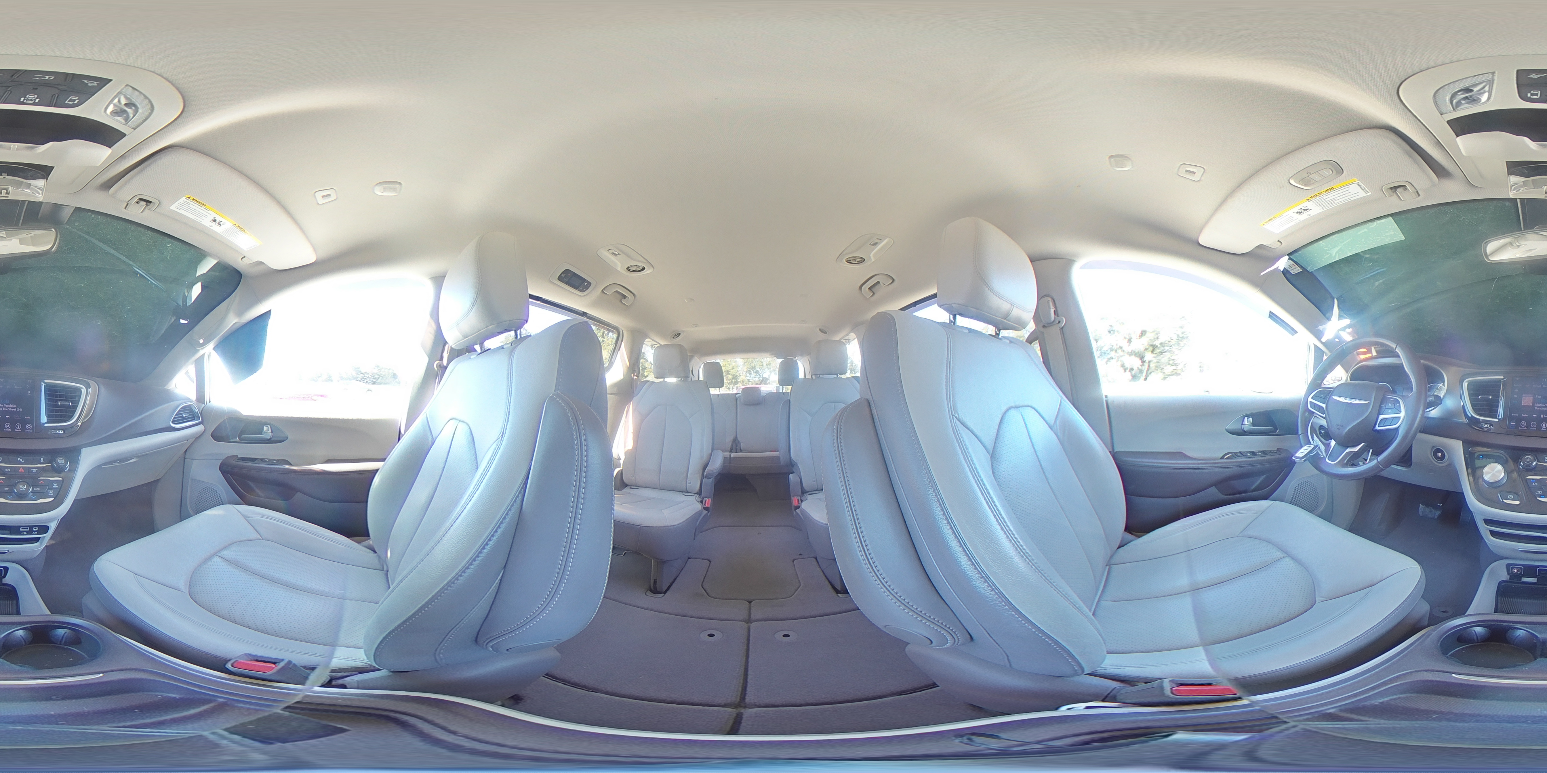 2018 Chrysler Pacifica Touring L VIN: 2C4RC1BG1JR174942 Lot: 92103465