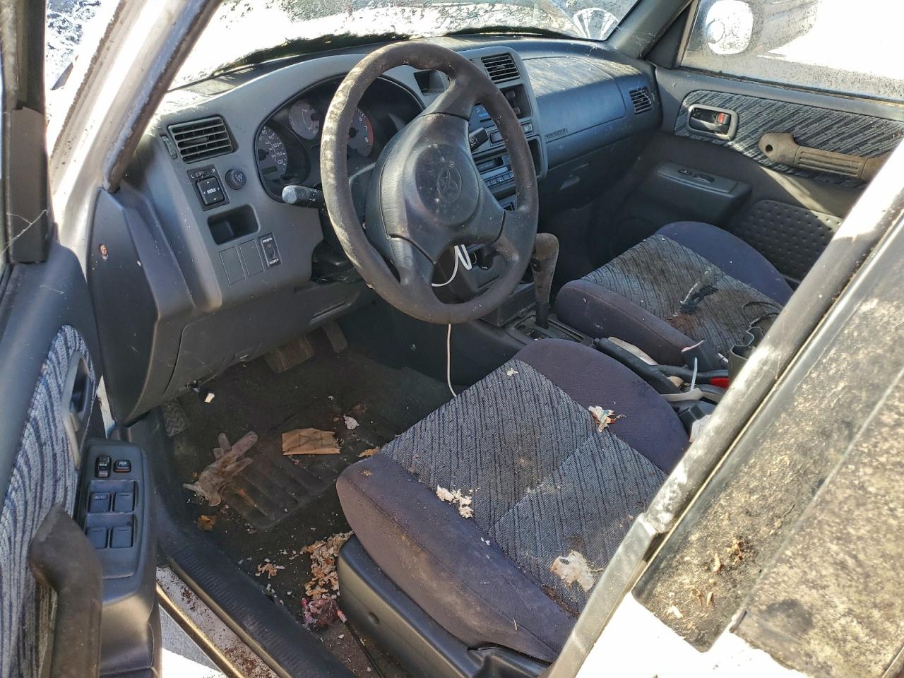 1998 Toyota Rav4 VIN: JT3HP10V5W7094350 Lot: 94244765