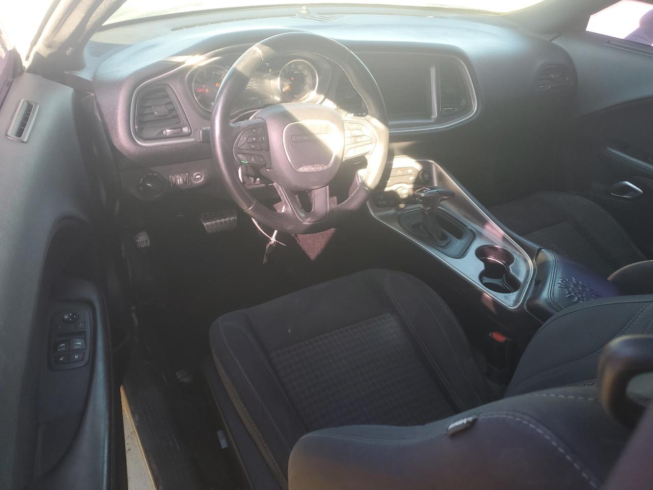 2019 Dodge Challenger Sxt VIN: 2C3CDZAG7KH561574 Lot: 92694755