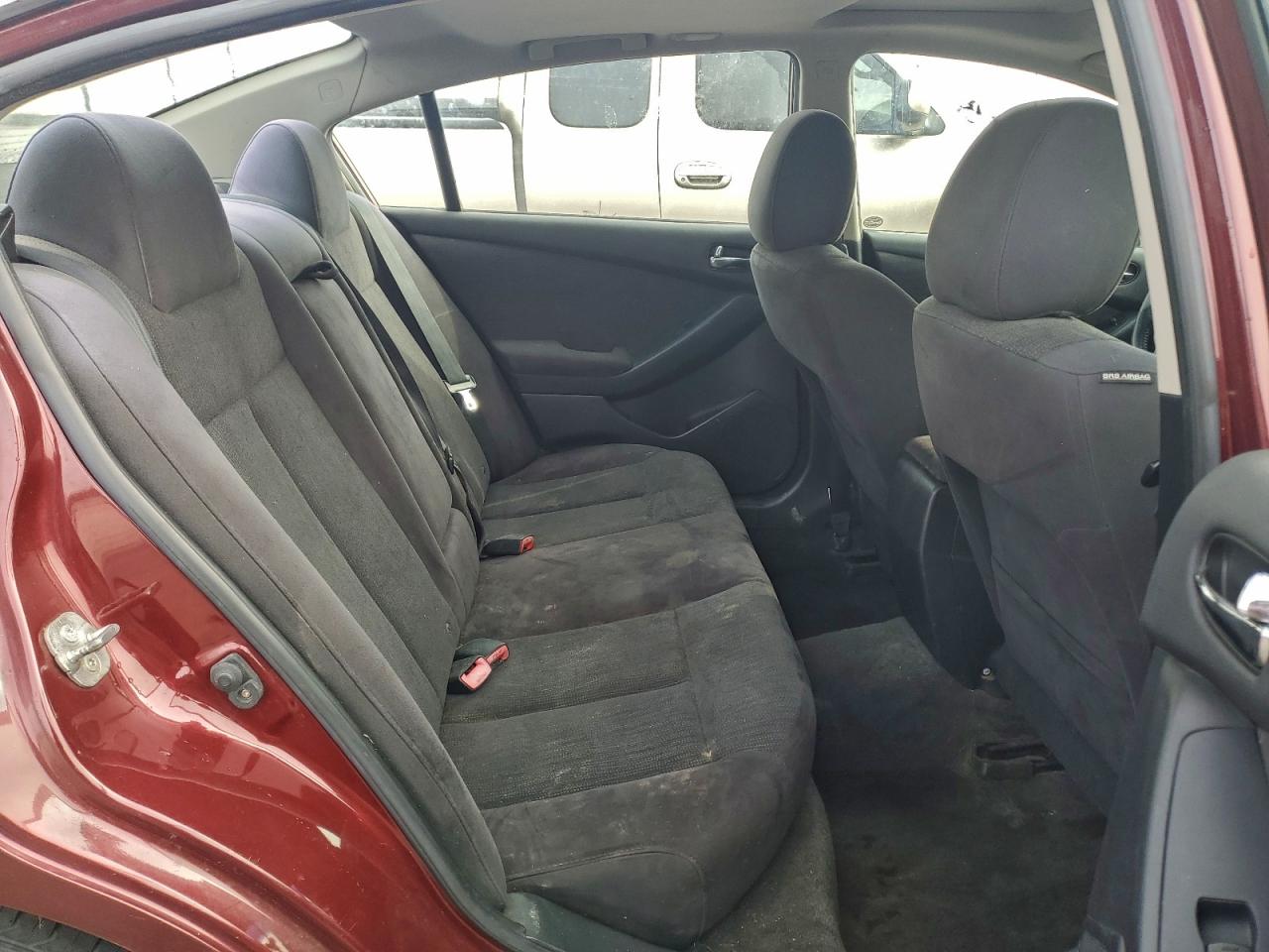 2011 Nissan Altima Base VIN: 1N4AL2AP2BN464163 Lot: 93676275