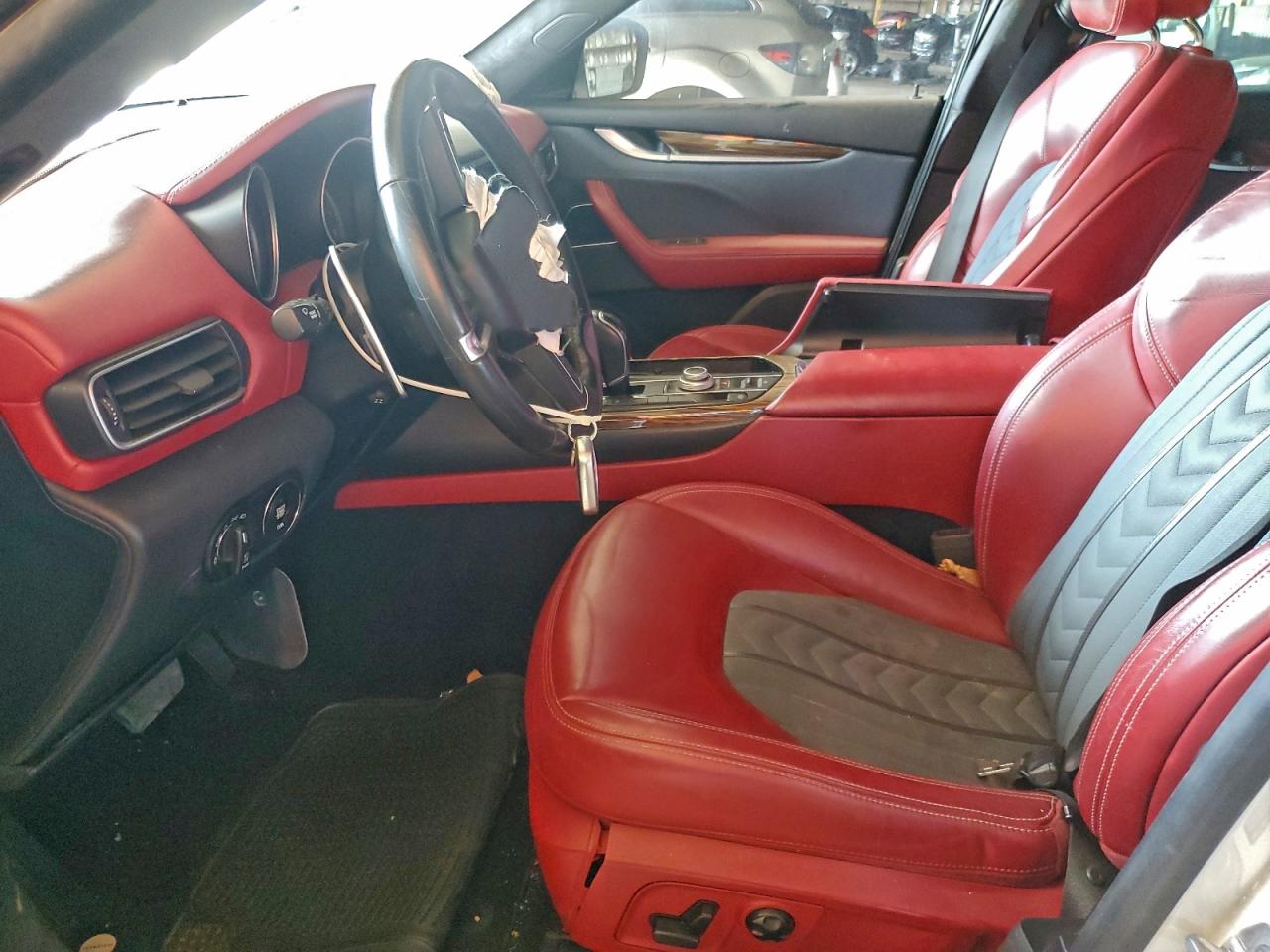 2017 Maserati Levante S Luxury VIN: ZN661YUL6HX231285 Lot: 94260335