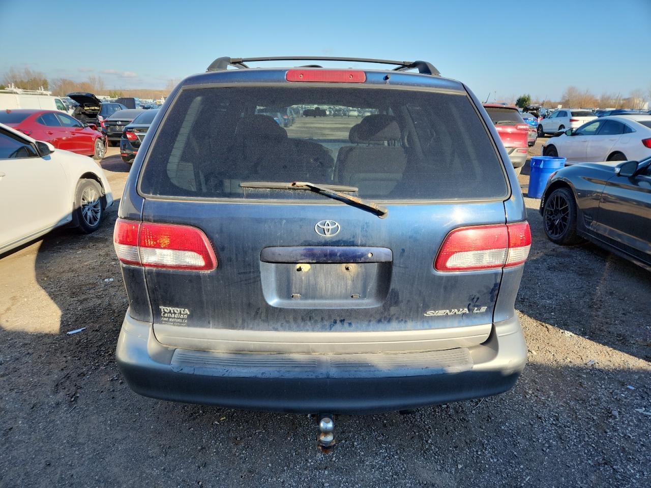 2002 Toyota Sienna Le VIN: 4T3ZF13C82U462080 Lot: 91605115