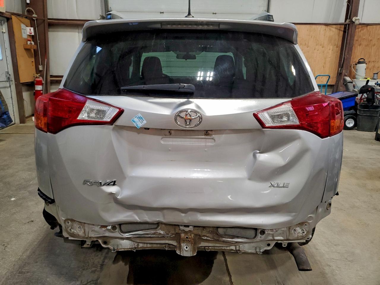 2015 Toyota Rav4 Xle VIN: 2T3WFREV4FW224958 Lot: 90739595
