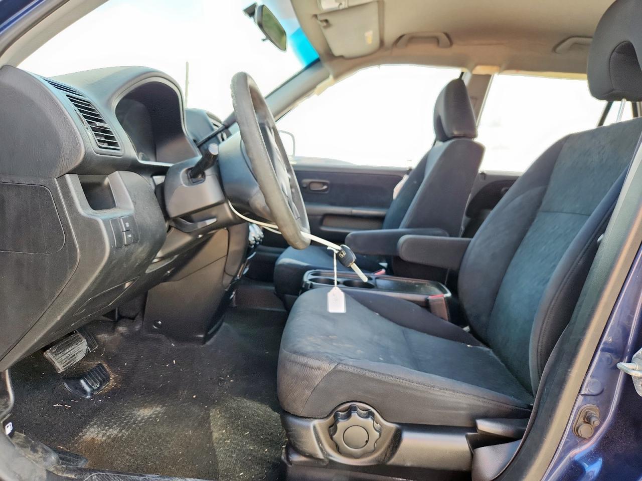 2005 Honda Cr-V Lx VIN: JHLRD68585C003719 Lot: 90425125