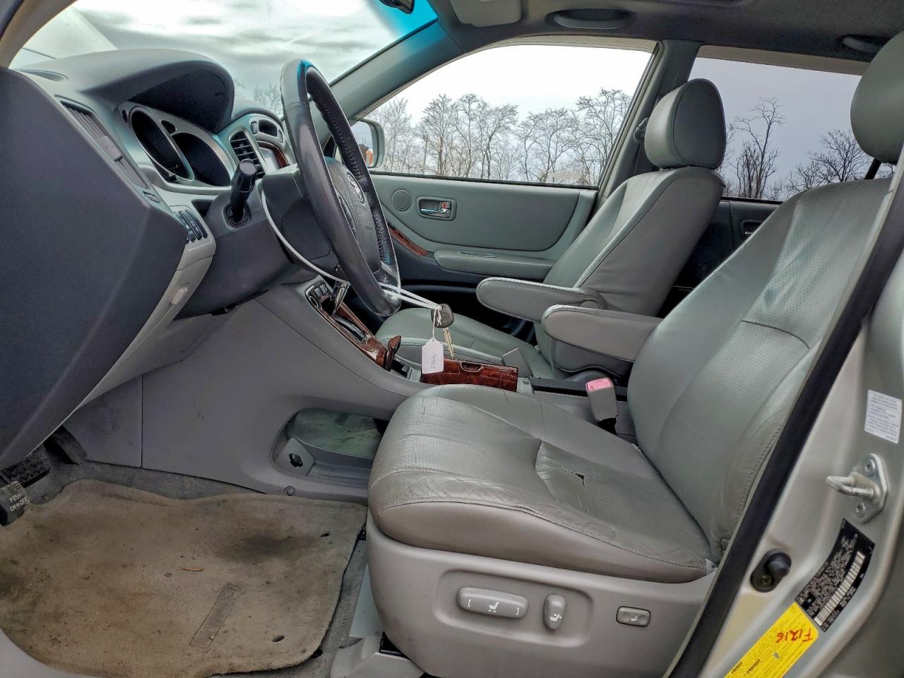 2005 Toyota Highlander Limited VIN: JTEEP21A850111273 Lot: 93935525