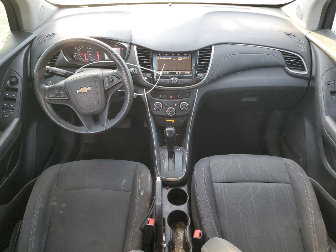 2020 Chevrolet Trax Ls VIN: 3GNCJKSB0LL304657 Lot: 92506955