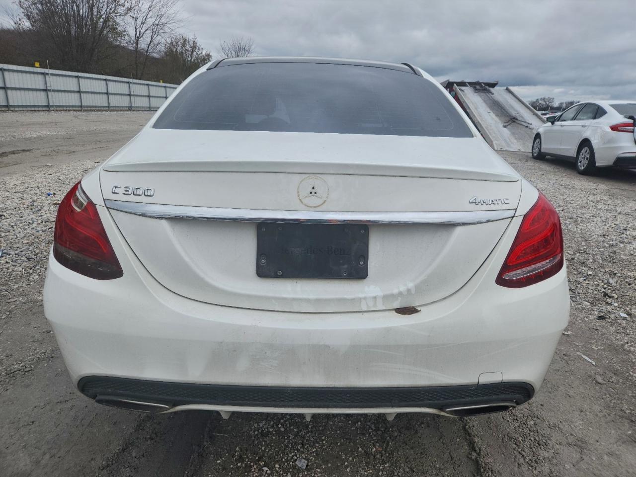 2016 Mercedes-Benz C 300 4Matic VIN: WDDWF4KB8GR143207 Lot: 93838205