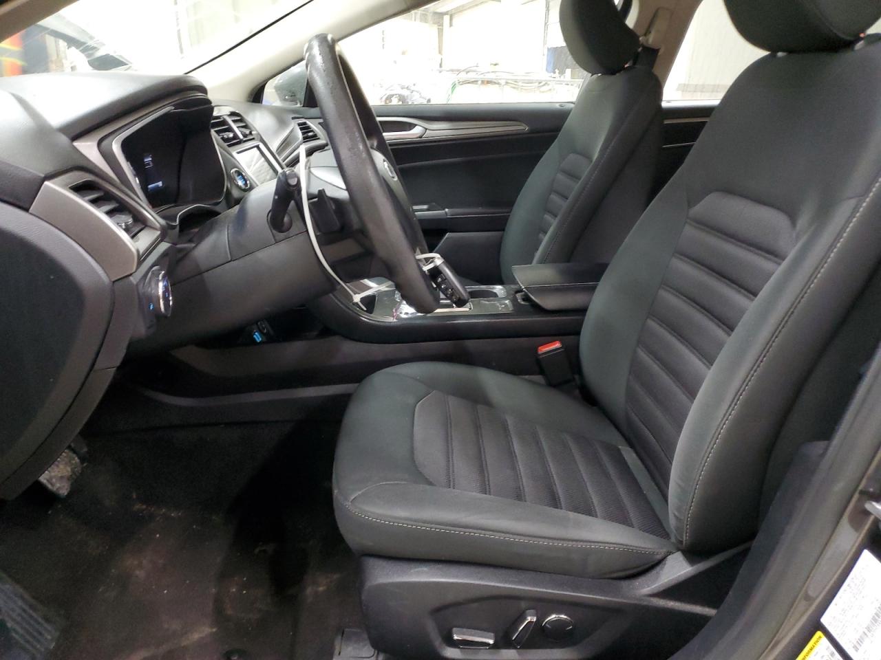 2019 Ford Fusion Se VIN: 3FA6P0HDXKR115419 Lot: 90709405