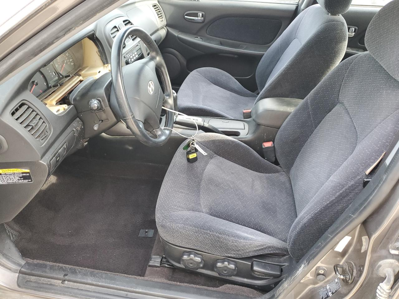 2002 Hyundai Sonata Gl VIN: KMHWF25H52A659994 Lot: 92251165