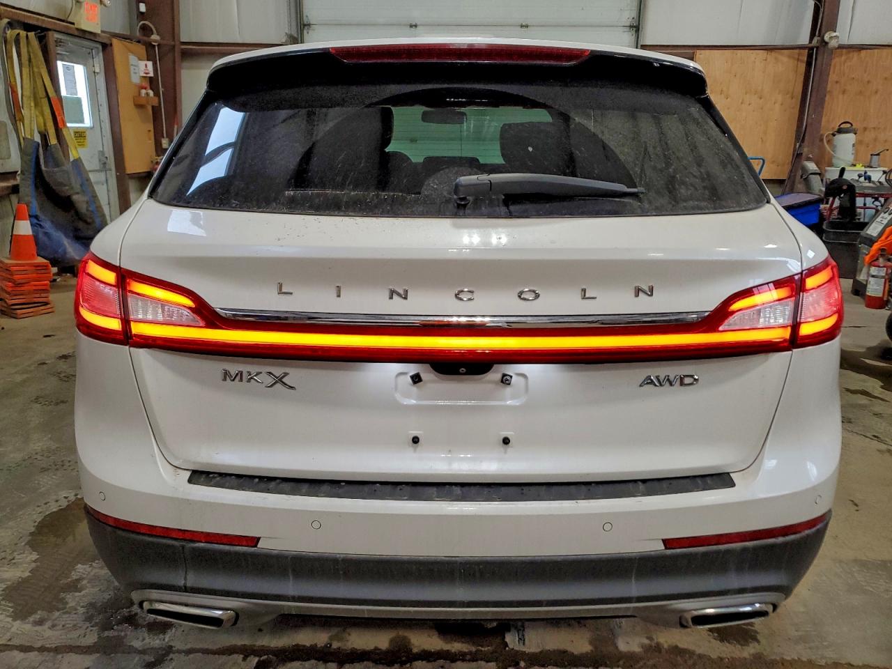 2016 Lincoln Mkx Reserve VIN: 2LMPJ8LR9GBL31415 Lot: 95065555