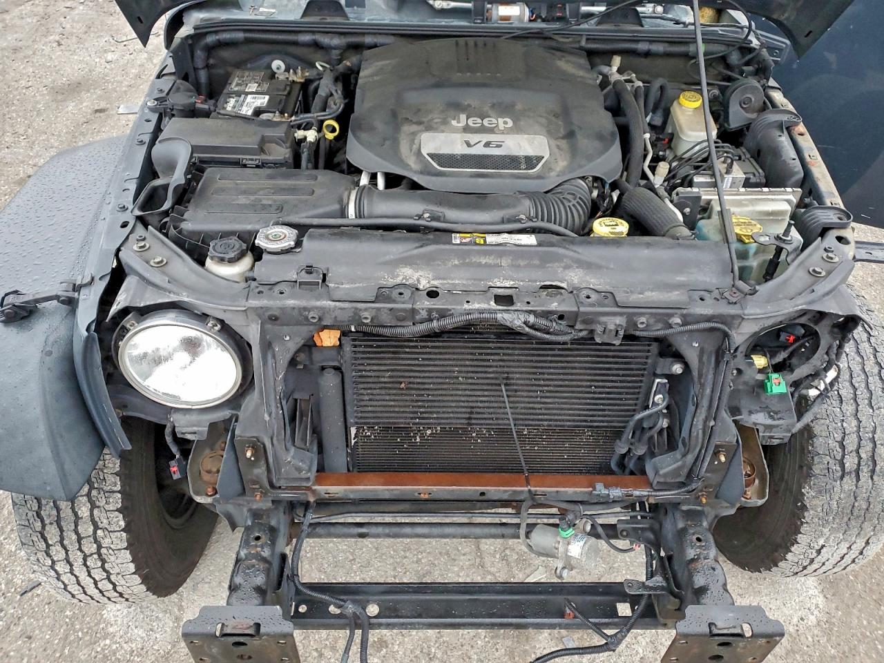 2016 Jeep Wrangler Unlimited Sport VIN: 1C4BJWDG4GL190412 Lot: 92892205