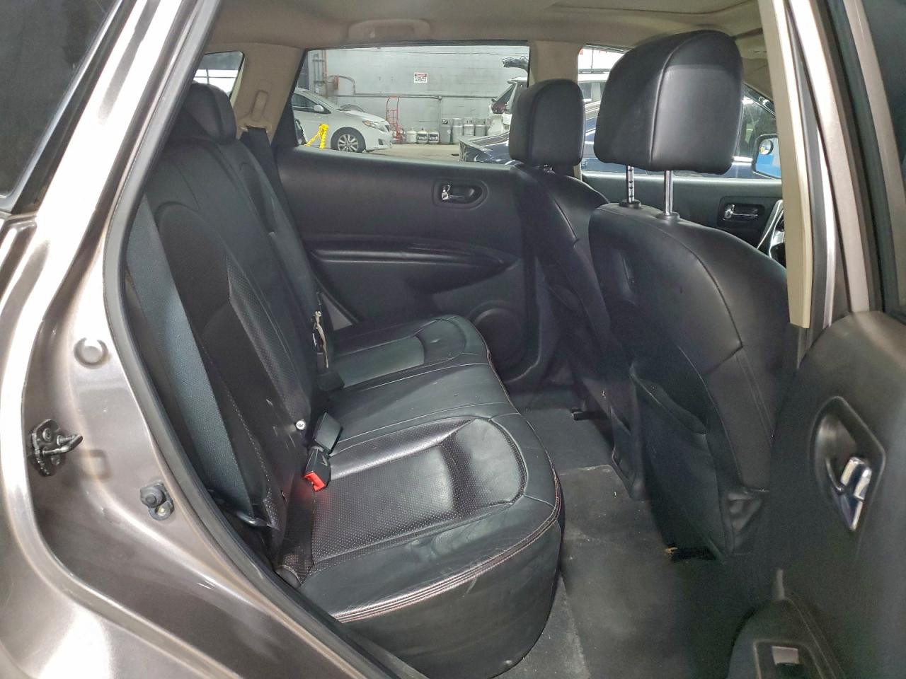 2010 Nissan Rogue S VIN: JN8AS5MV0AW139212 Lot: 94274595