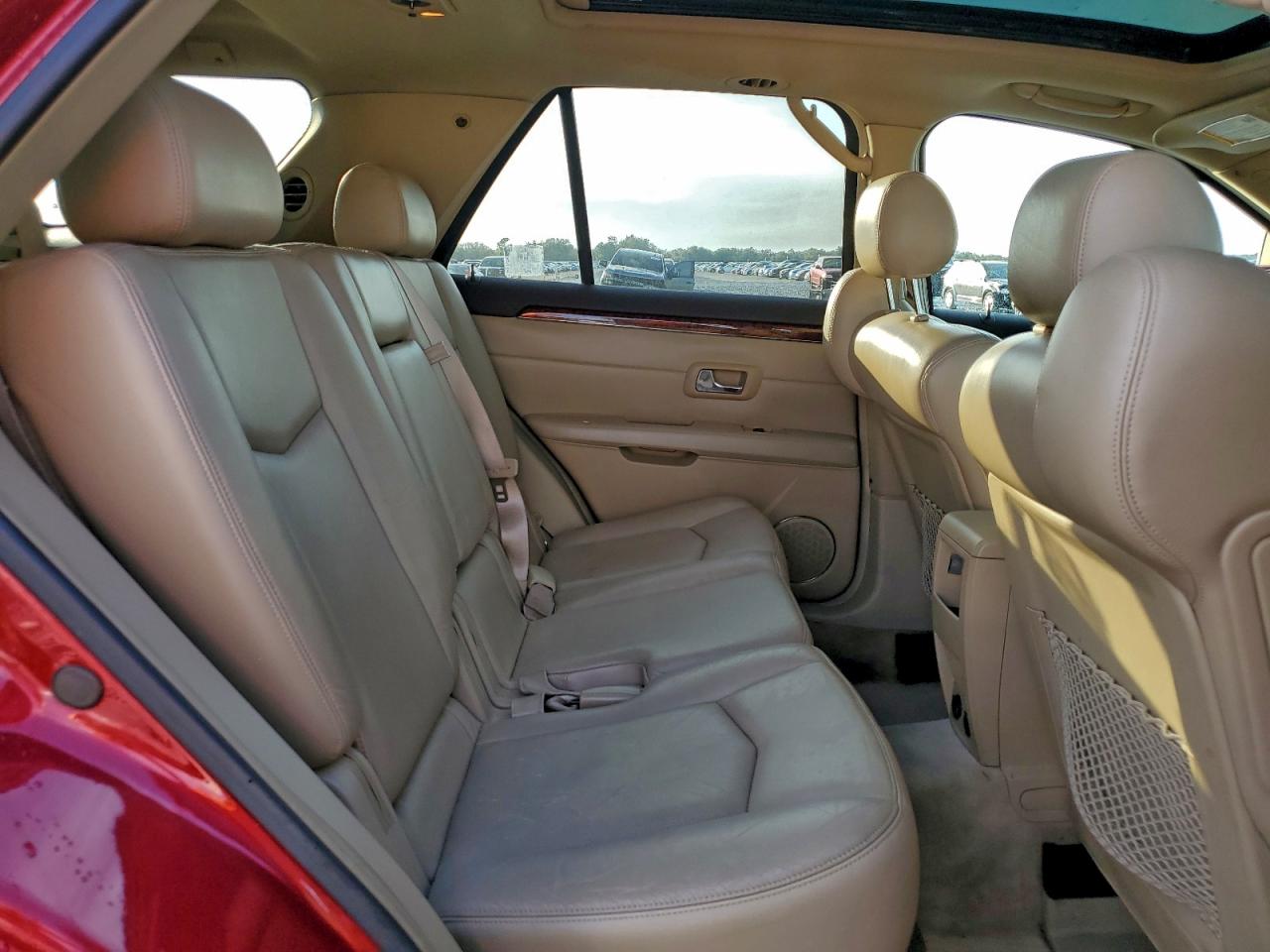 2009 Cadillac Srx VIN: 1GYEE437490126098 Lot: 94333855