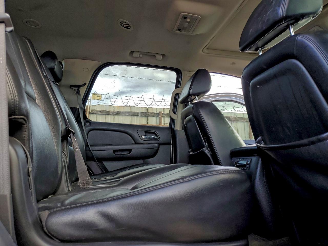 2007 GMC Yukon VIN: 1GKFC13J27J120435 Lot: 94186605