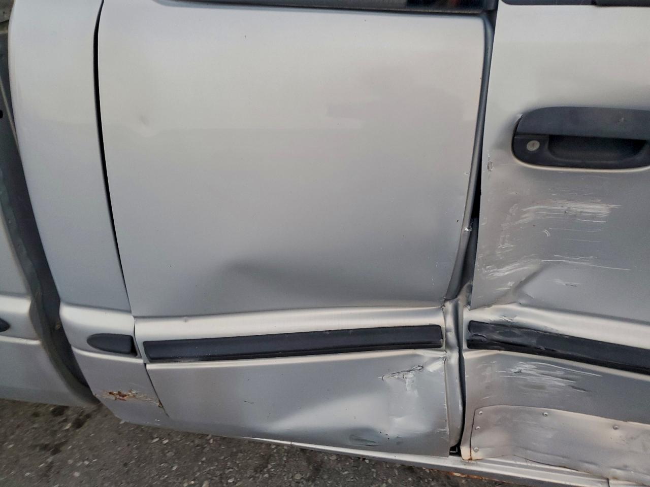 1999 Dodge Ram 2500 VIN: 3B7KF23ZXXG164116 Lot: 94144885